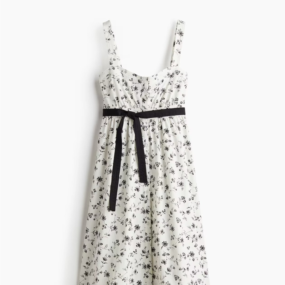H&M Black and White Floral Dress with tie belt